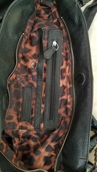 B Makowsky black leather handbag - Picture 6 of 10